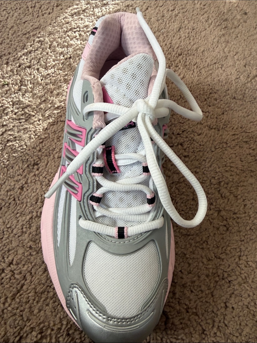 Nike Women’s Running Sneakers in White, Pink & Gray Adistar XLG 2.0